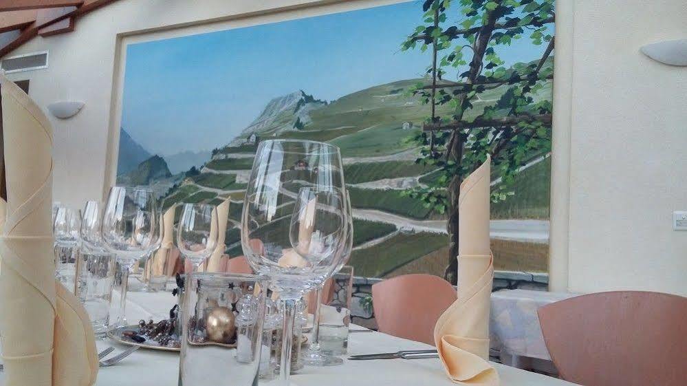Hotel Restaurant Rebstock Wolhusen Экстерьер фото
